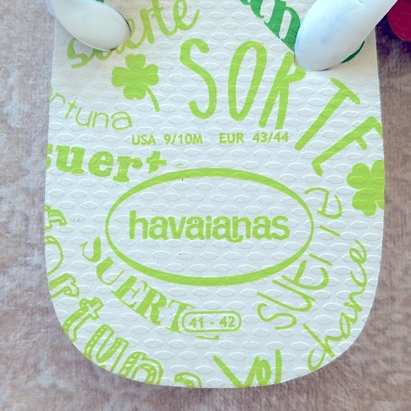 Brand New Havaianas White & Green Irish Good Luck Flip Flops Slide Thong Sandals - Picture 4 of 16